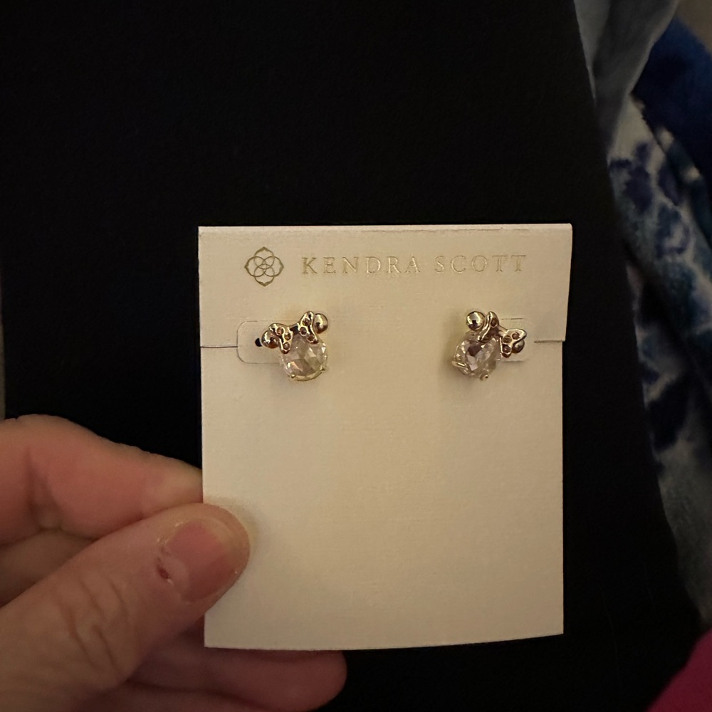 New Kendra Scott Gold Stud‎ Earrings